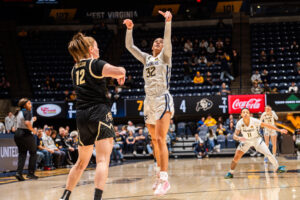 No. 20 West Virginia forces 30 turnovers in 73-46 victory over Colorado